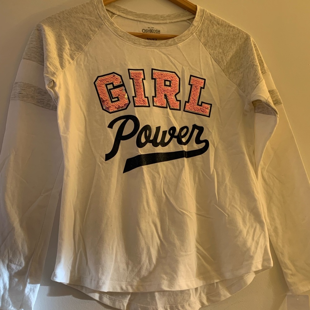 Chandail à manches longues/ long sleeves shirt